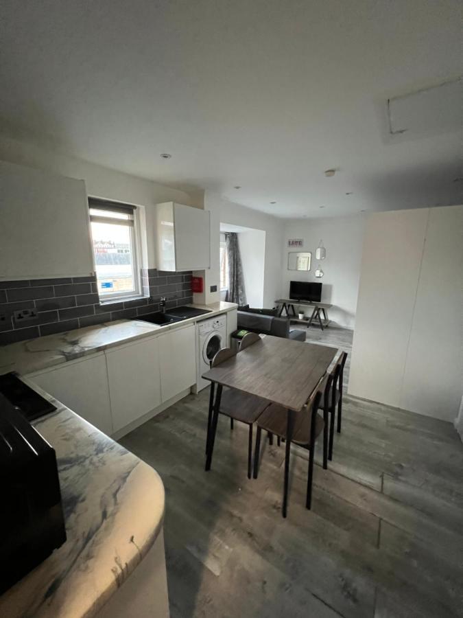 Lovely Apartment For 2 Or 4 People - Bermondsey Londra Exterior foto